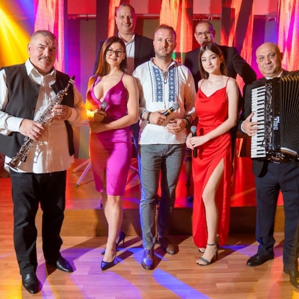 Formatia Melodic Band Bucuresti